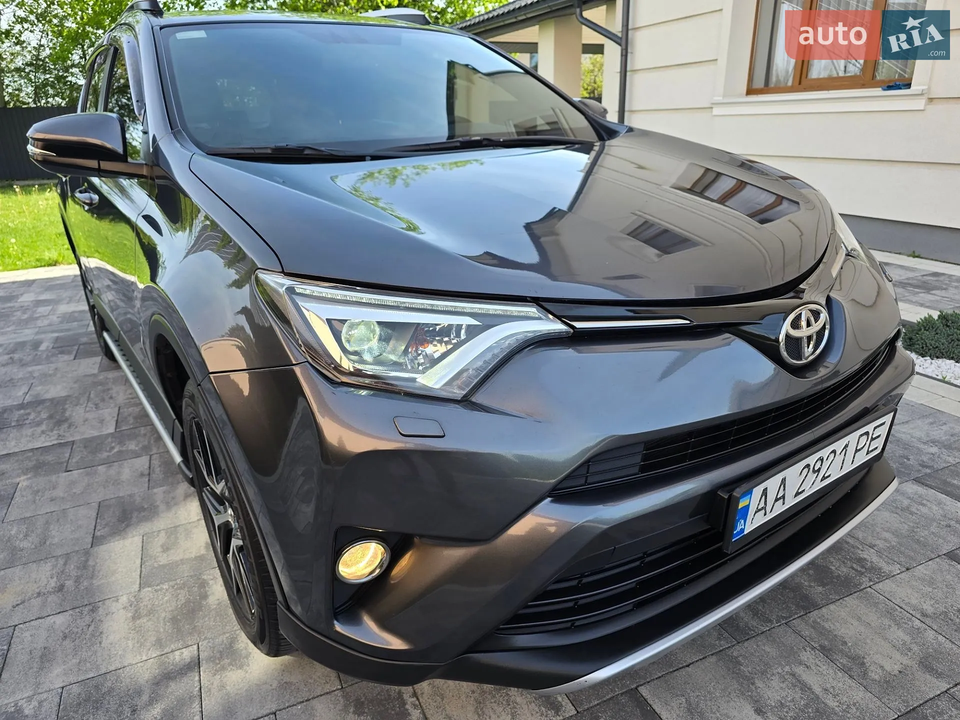 2016 Toyota RAV 4 - мініатюра 13