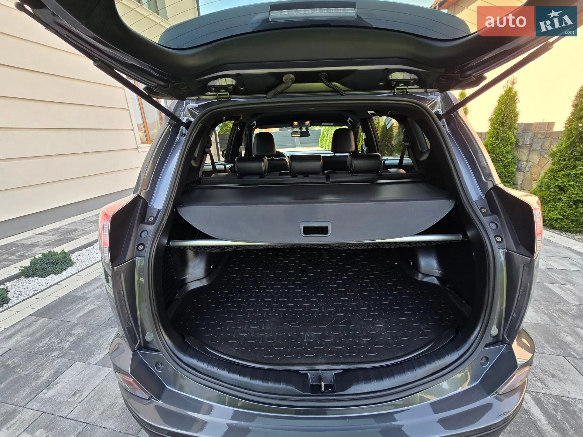 2016 Toyota RAV 4 - мініатюра 32