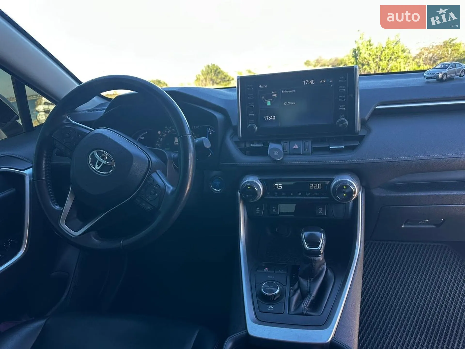 2020 Toyota RAV 4 - мініатюра 7