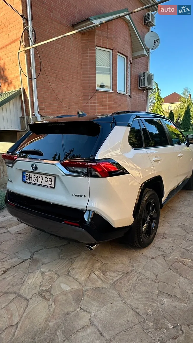 2021 Toyota RAV 4 - мініатюра 8