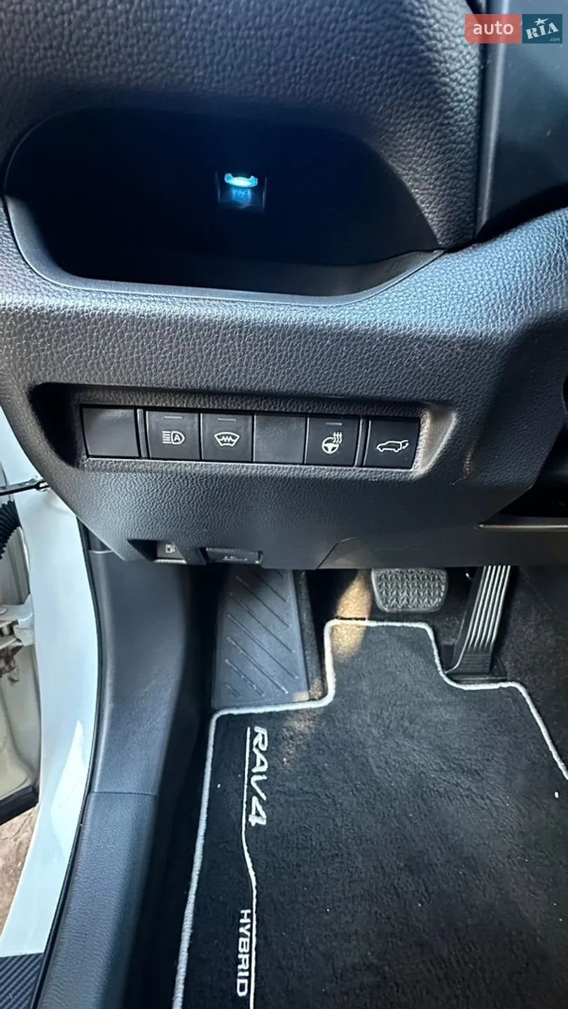 2021 Toyota RAV 4 - мініатюра 47