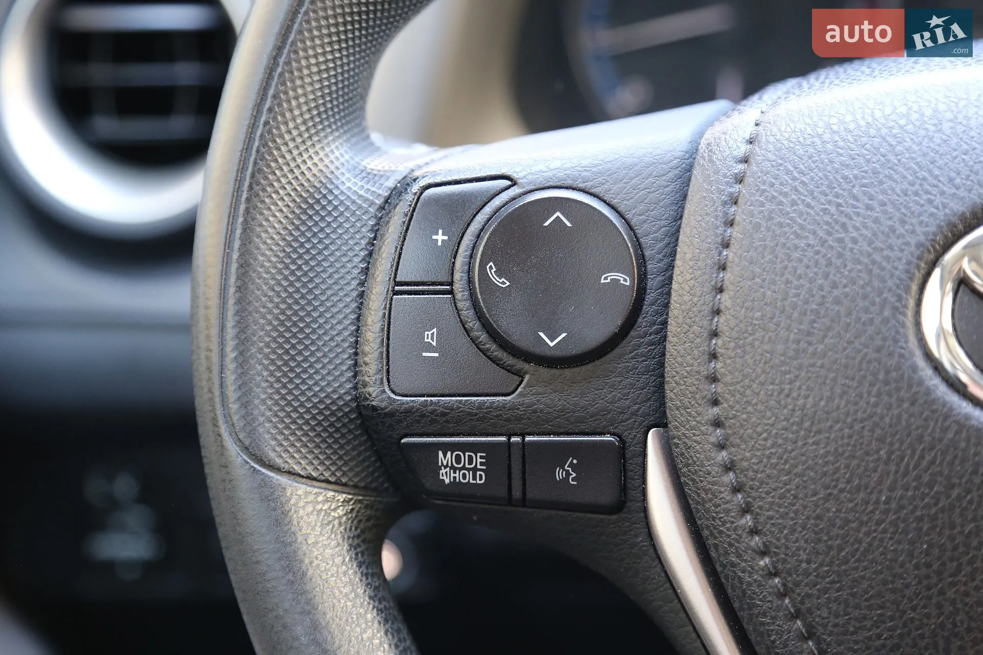 2016 Toyota RAV 4 - мініатюра 21