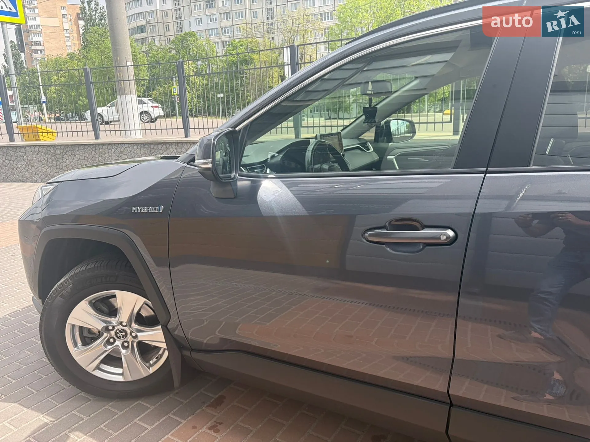 2020 Toyota RAV 4 - мініатюра 3