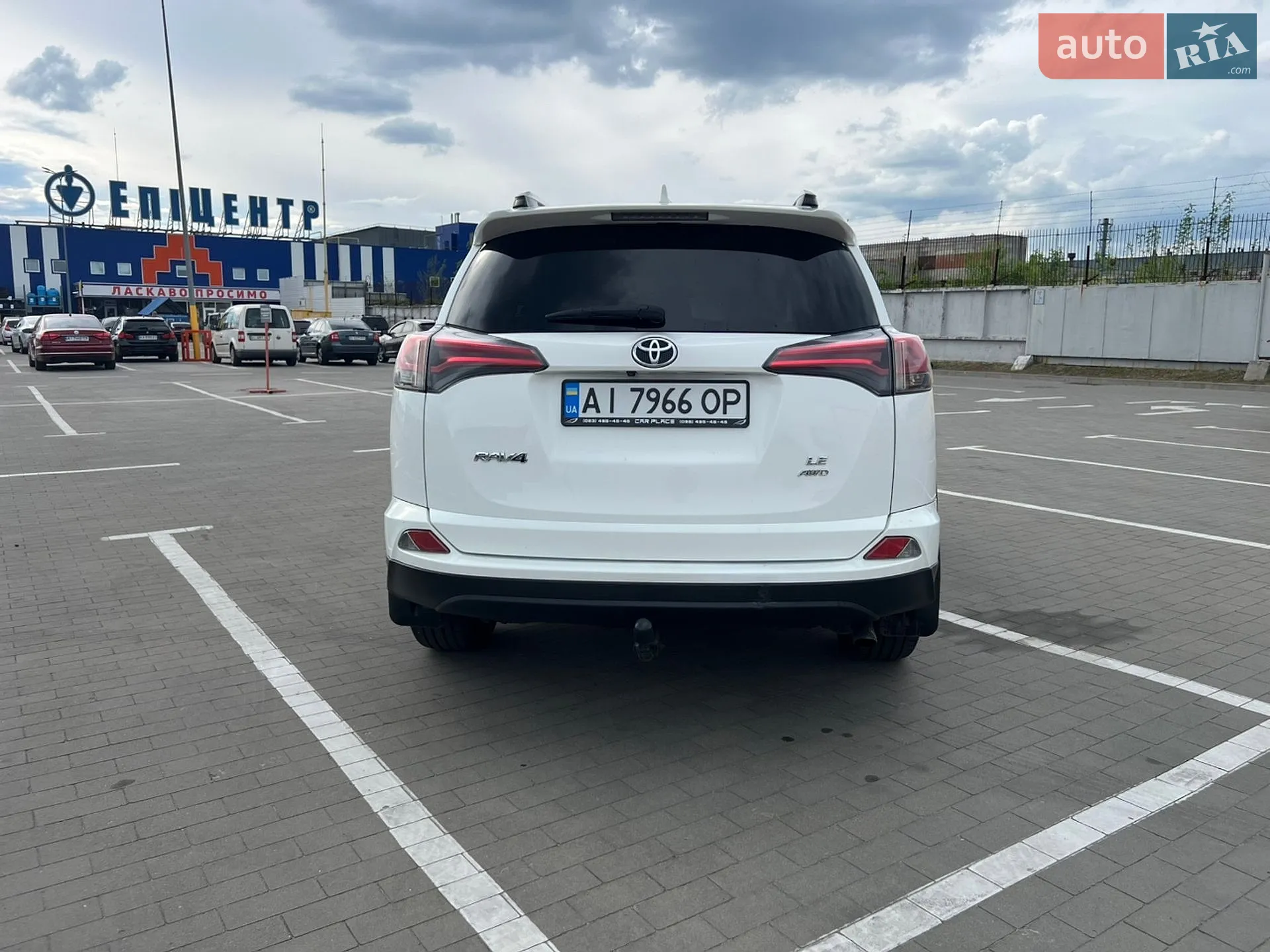 2016 Toyota RAV 4 - мініатюра 16