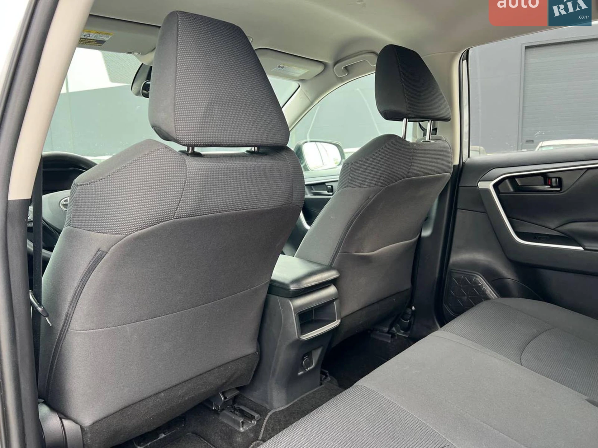 2020 Toyota RAV 4 - мініатюра 38