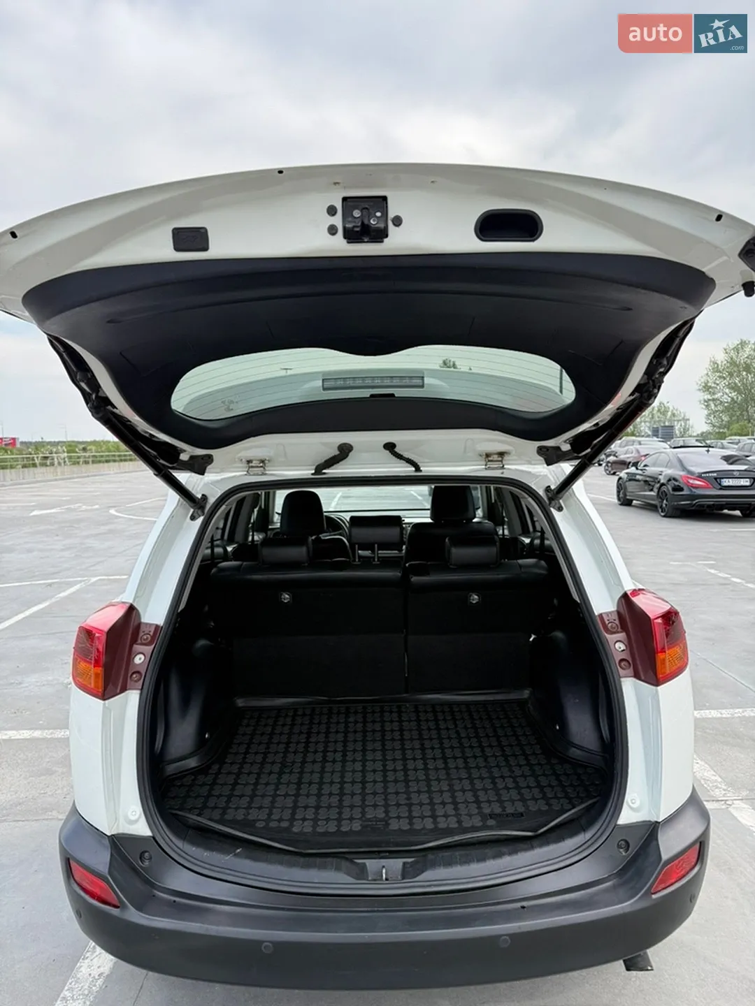 2014 Toyota RAV 4 - мініатюра 3