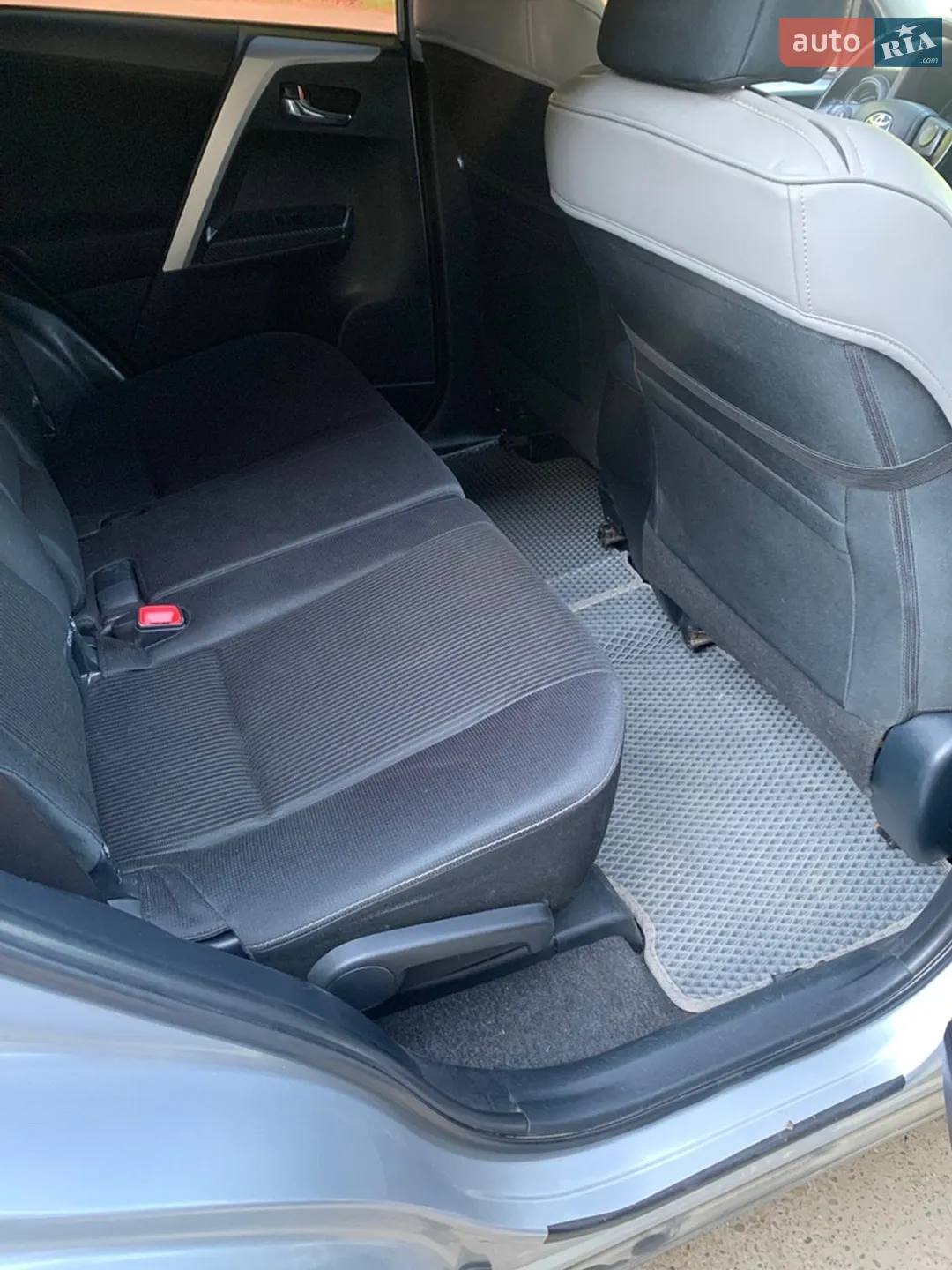 2013 Toyota RAV 4 - мініатюра 4