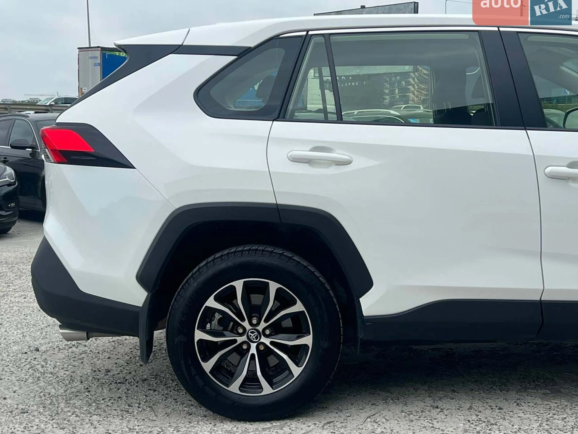 2020 Toyota RAV 4 - мініатюра 10
