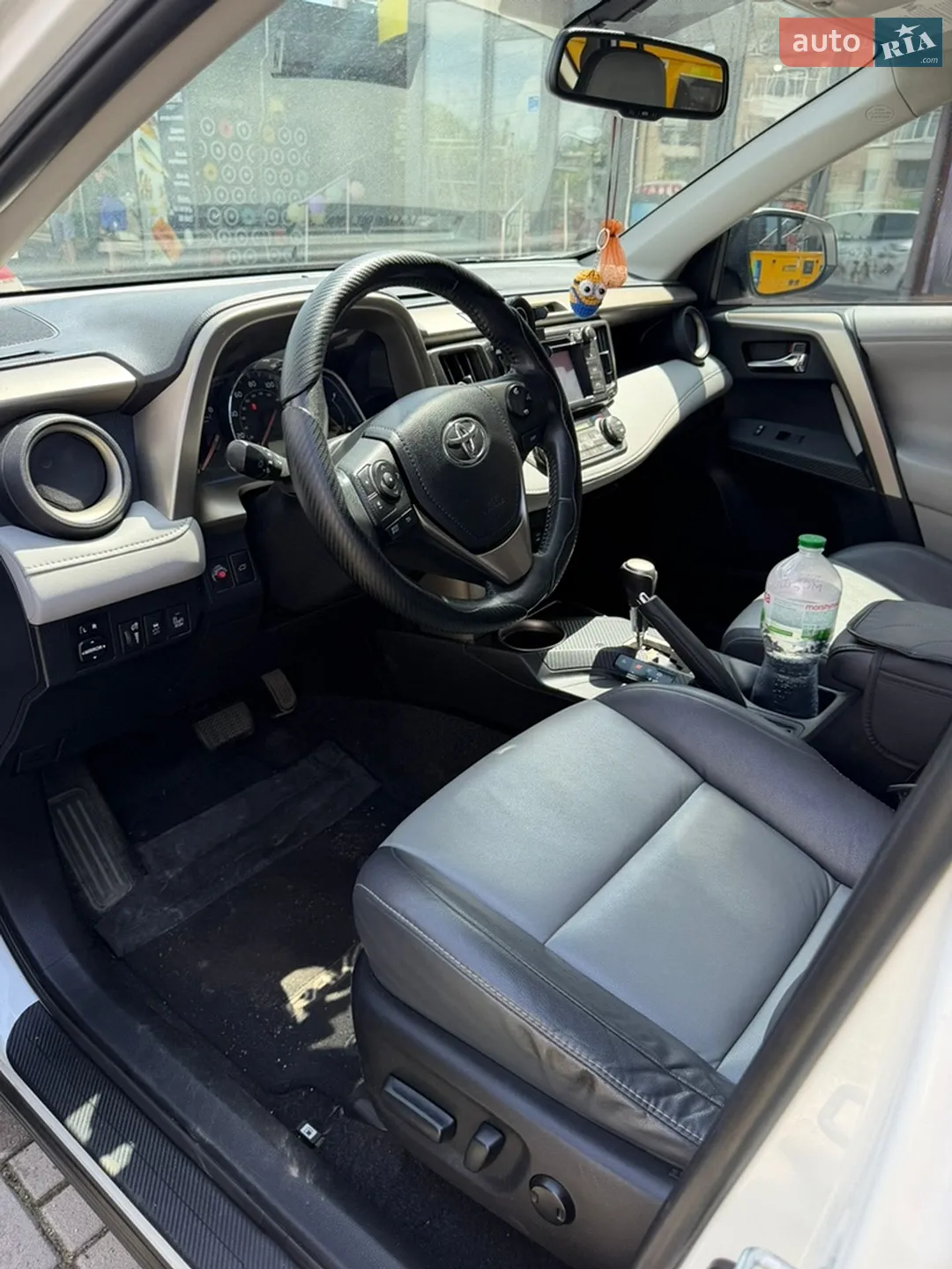 2013 Toyota RAV 4 - мініатюра 9