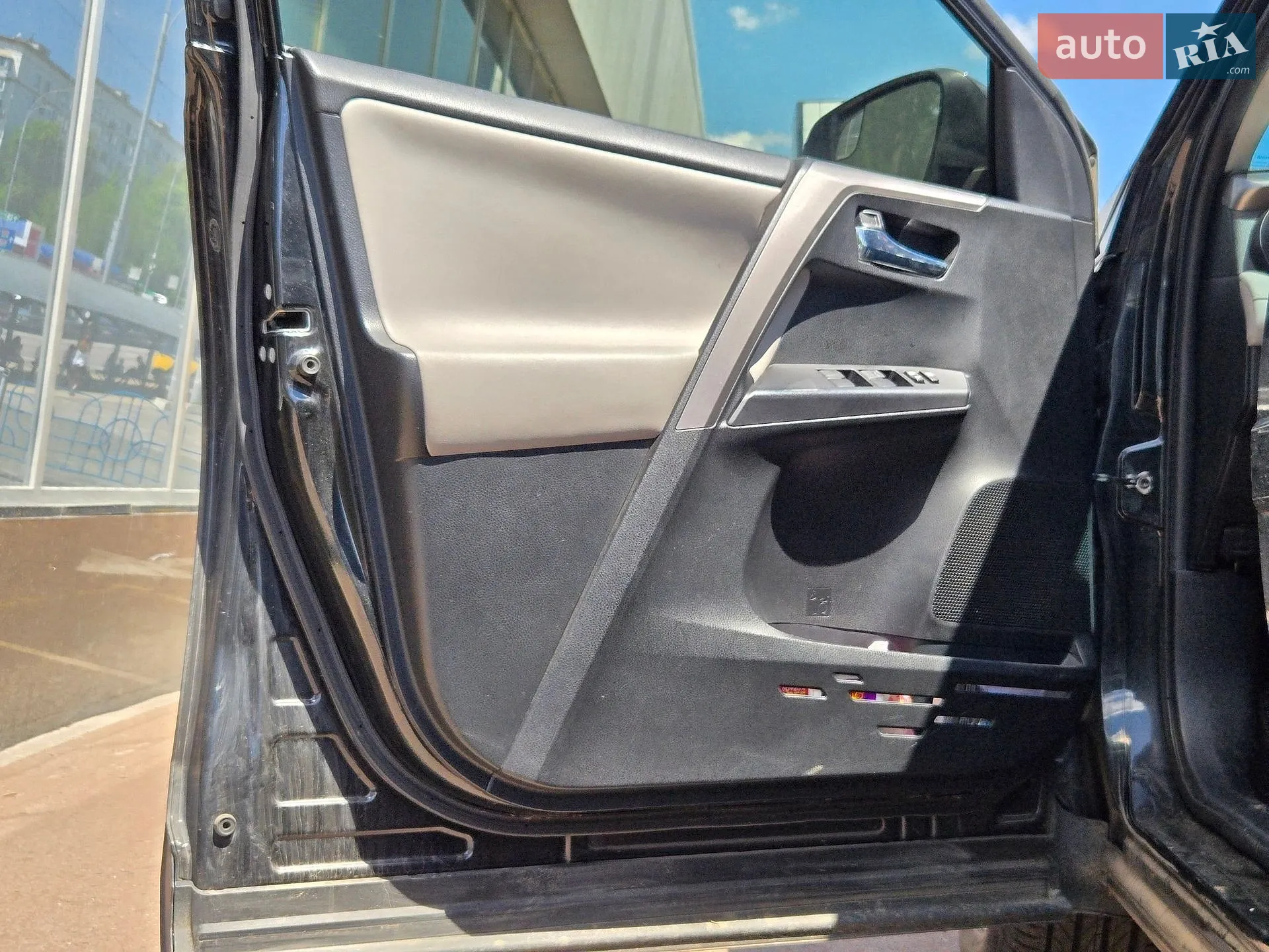 2016 Toyota RAV 4 - мініатюра 30