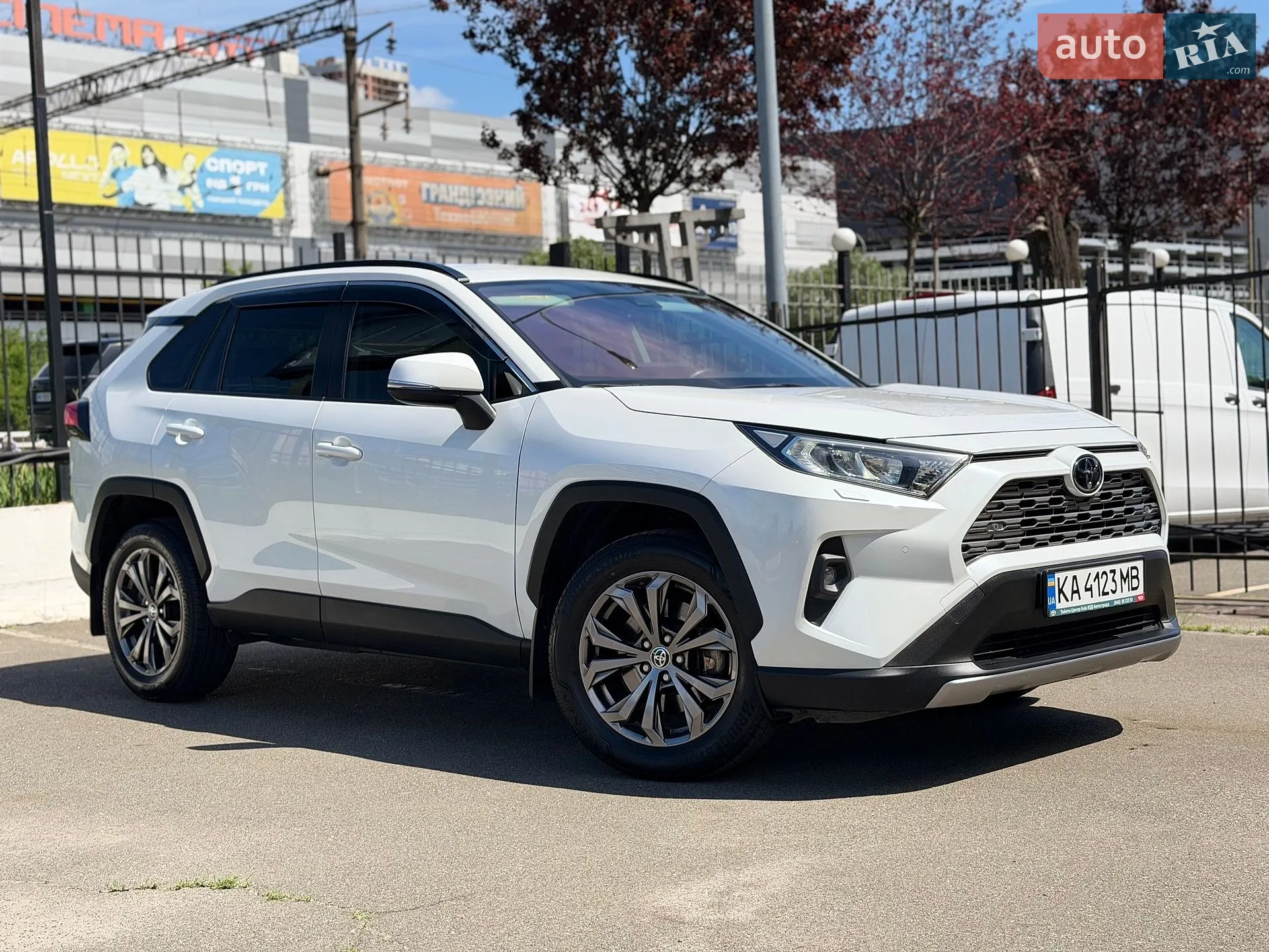 2023 Toyota RAV 4 - мініатюра 7