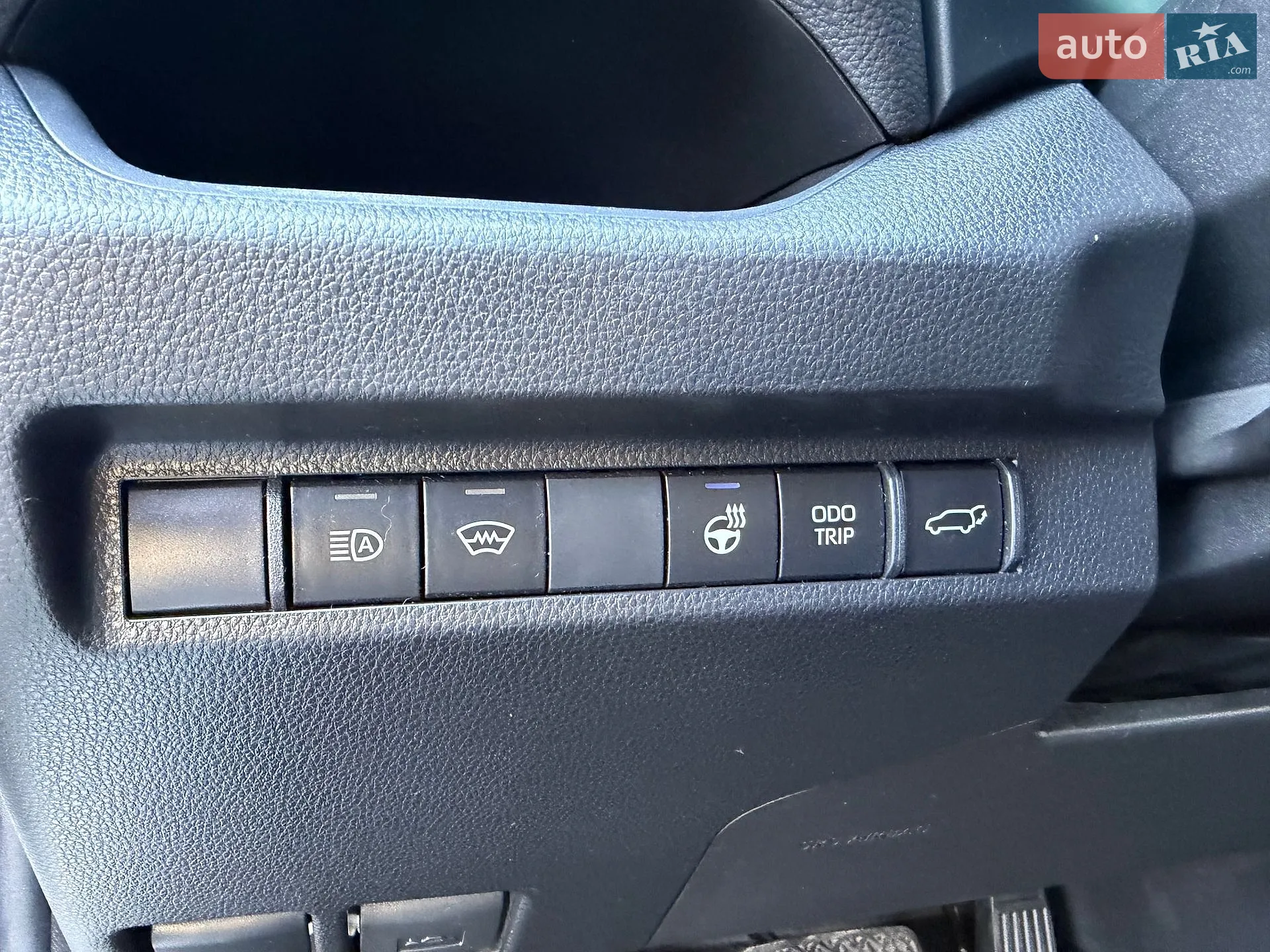 2023 Toyota RAV 4 - мініатюра 27