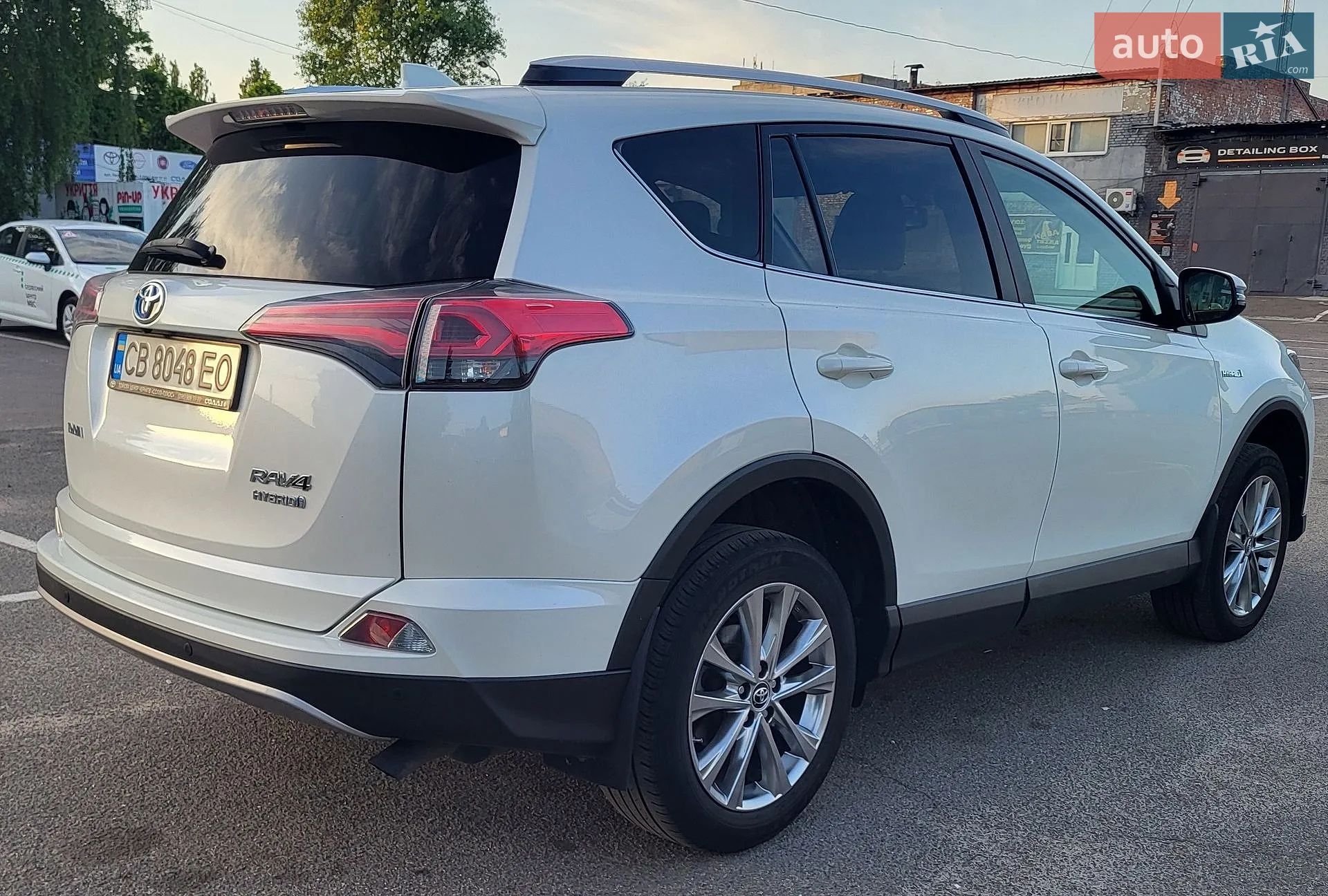 2017 Toyota RAV 4 - мініатюра 2