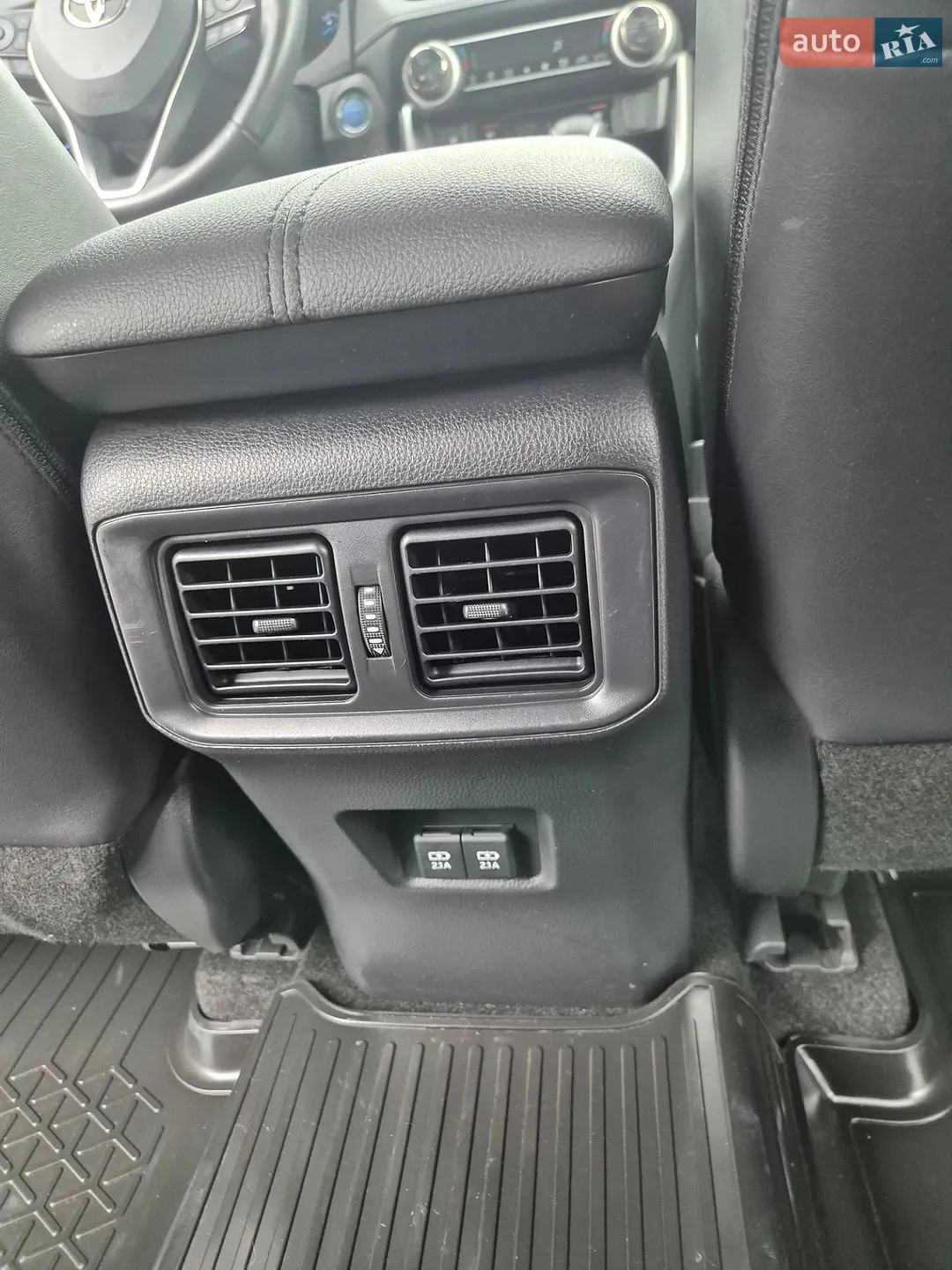 2021 Toyota RAV 4 - мініатюра 24