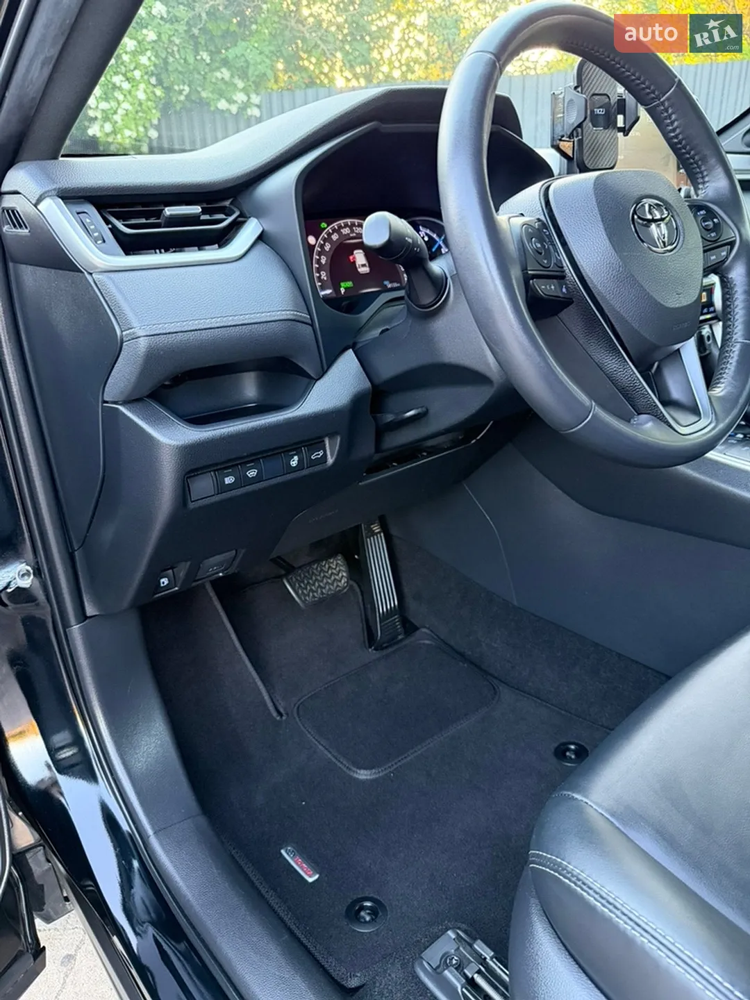 2020 Toyota RAV 4 - мініатюра 20