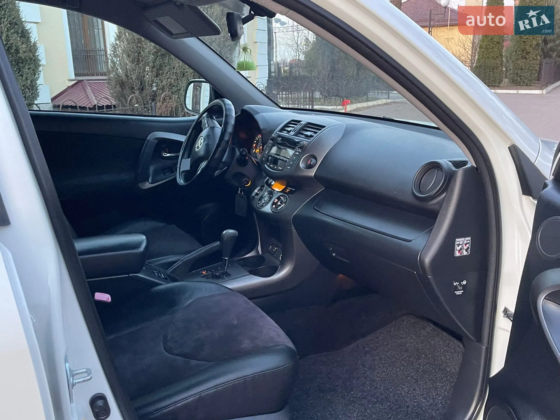 2010 Toyota RAV 4 - мініатюра 26