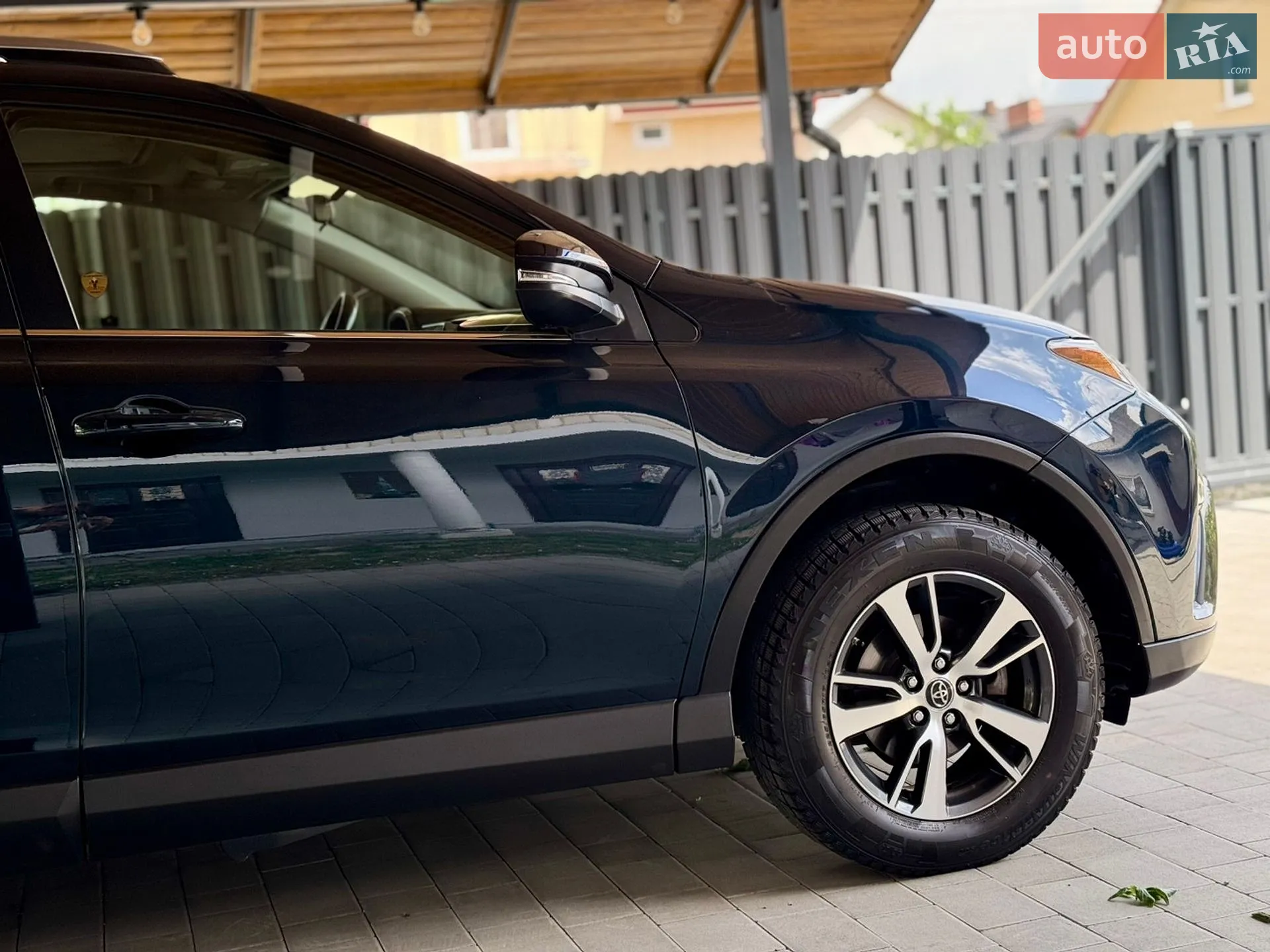 2018 Toyota RAV 4 - мініатюра 6