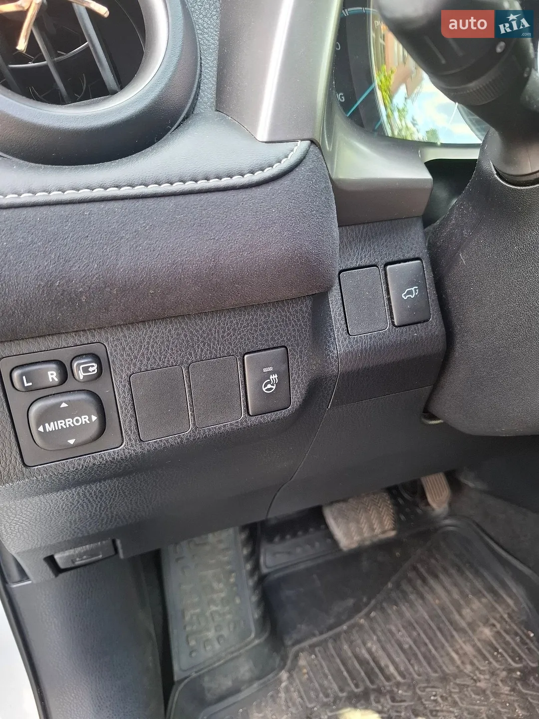2017 Toyota RAV 4 - мініатюра 10