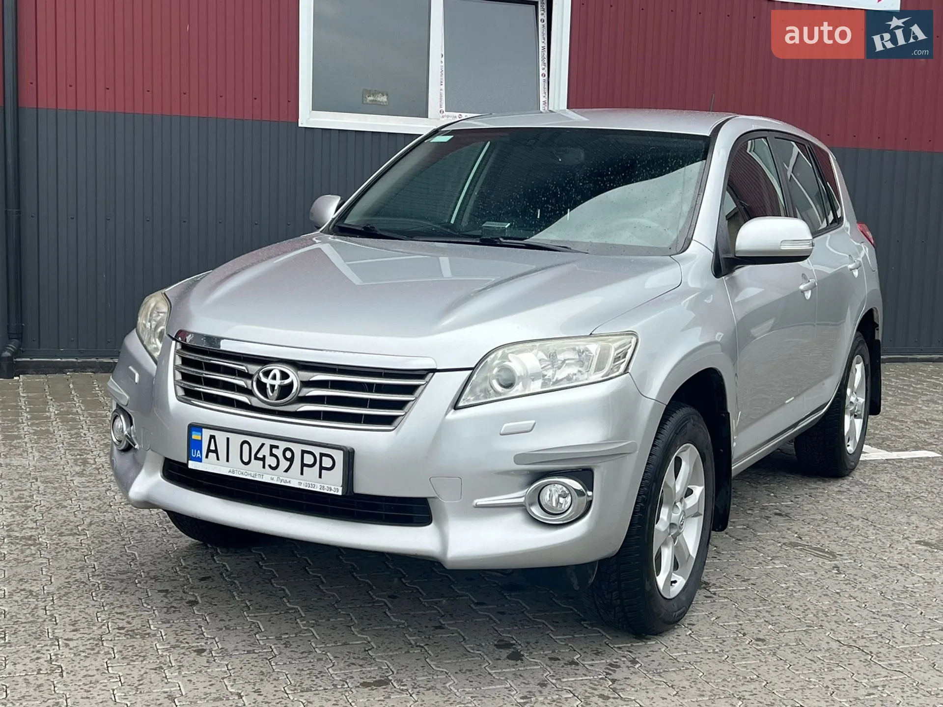 2011 Toyota RAV 4 - фото 1