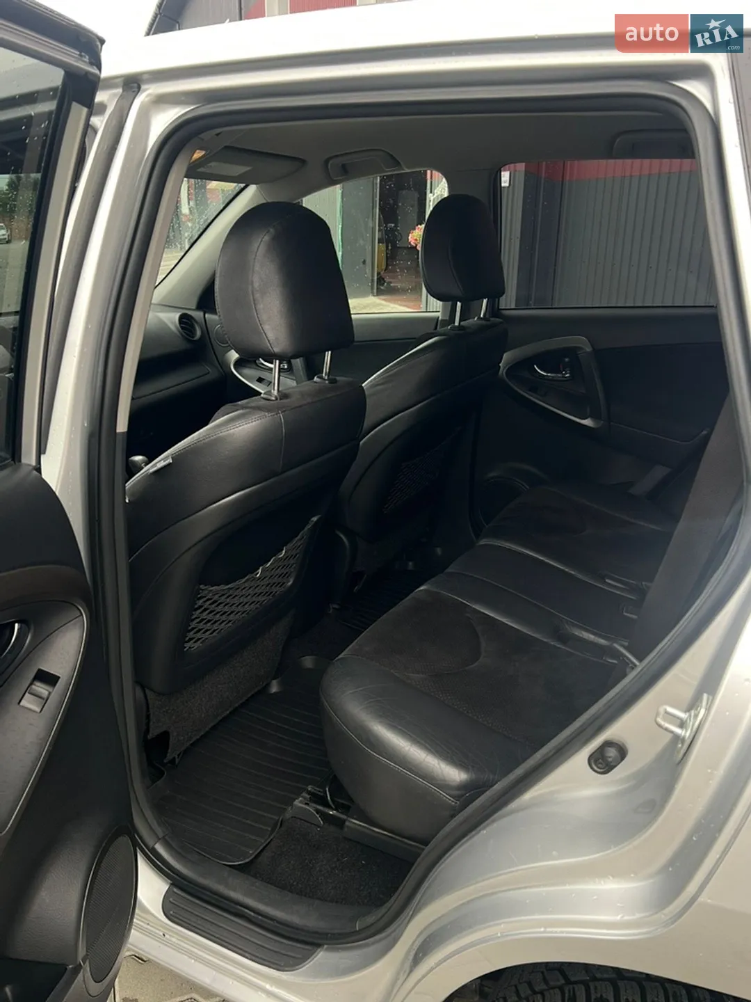 2011 Toyota RAV 4 - мініатюра 18