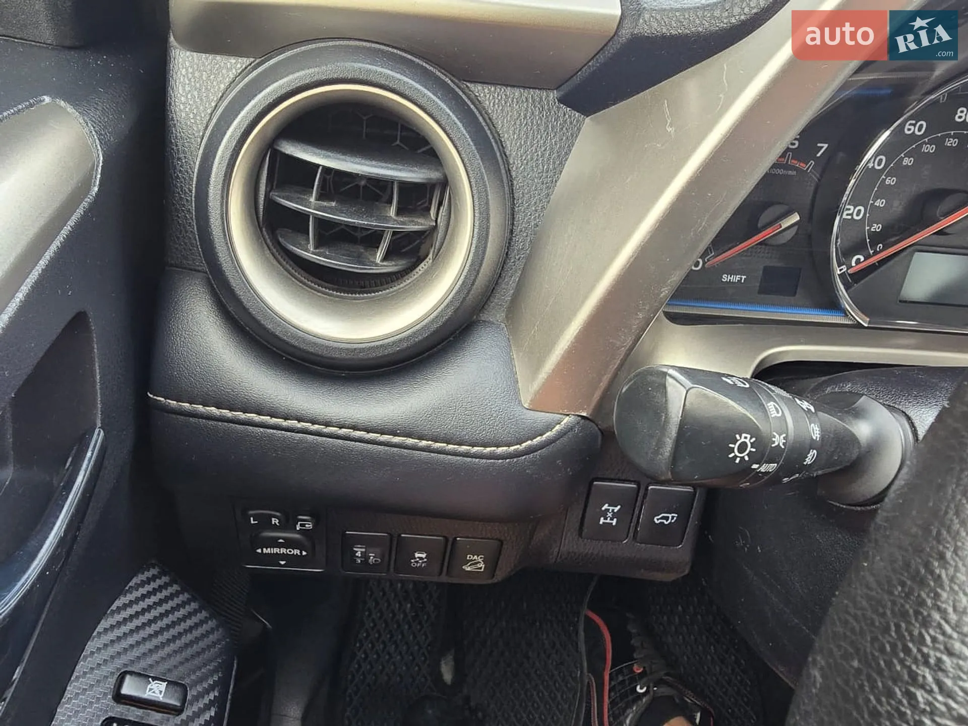 2012 Toyota RAV 4 - мініатюра 13