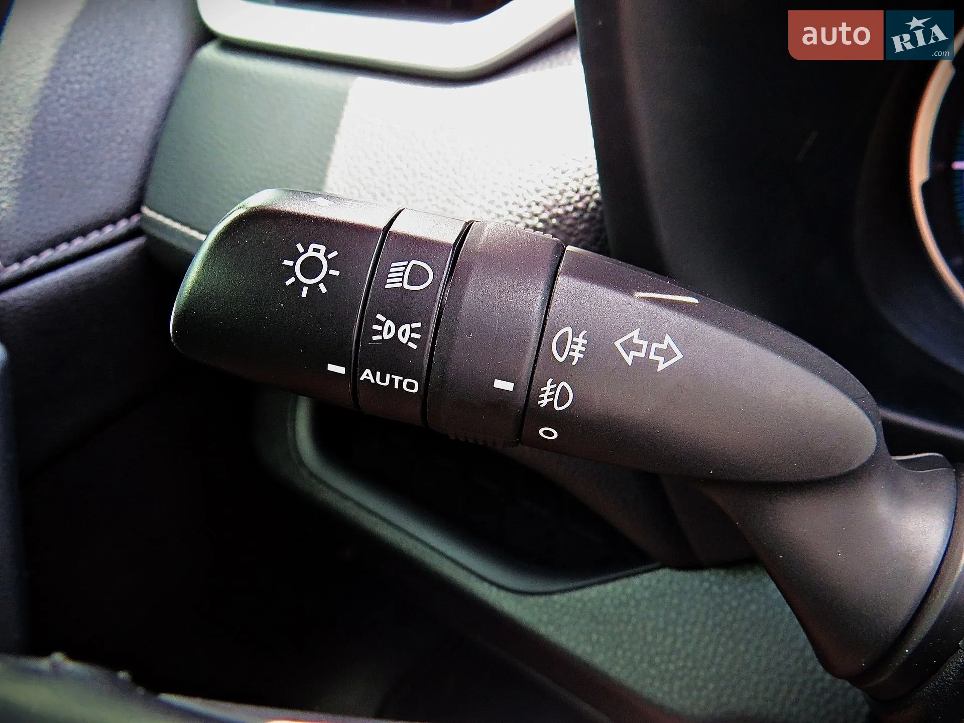 2021 Toyota RAV 4 - мініатюра 12