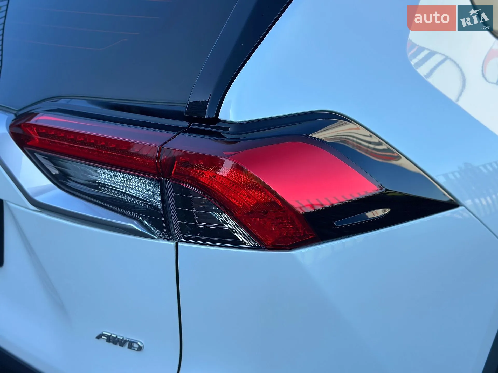 2019 Toyota RAV 4 - мініатюра 16