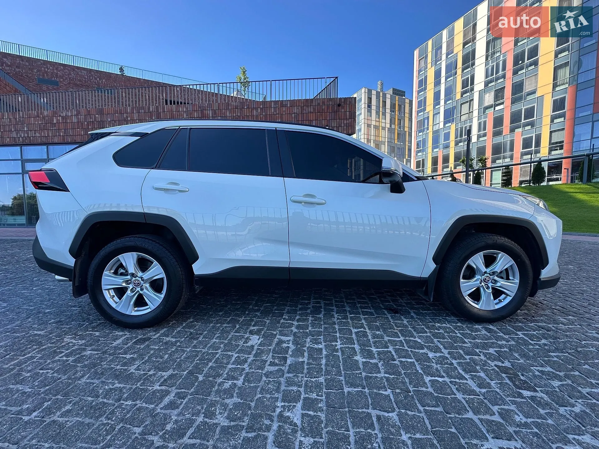 2019 Toyota RAV 4 - мініатюра 35