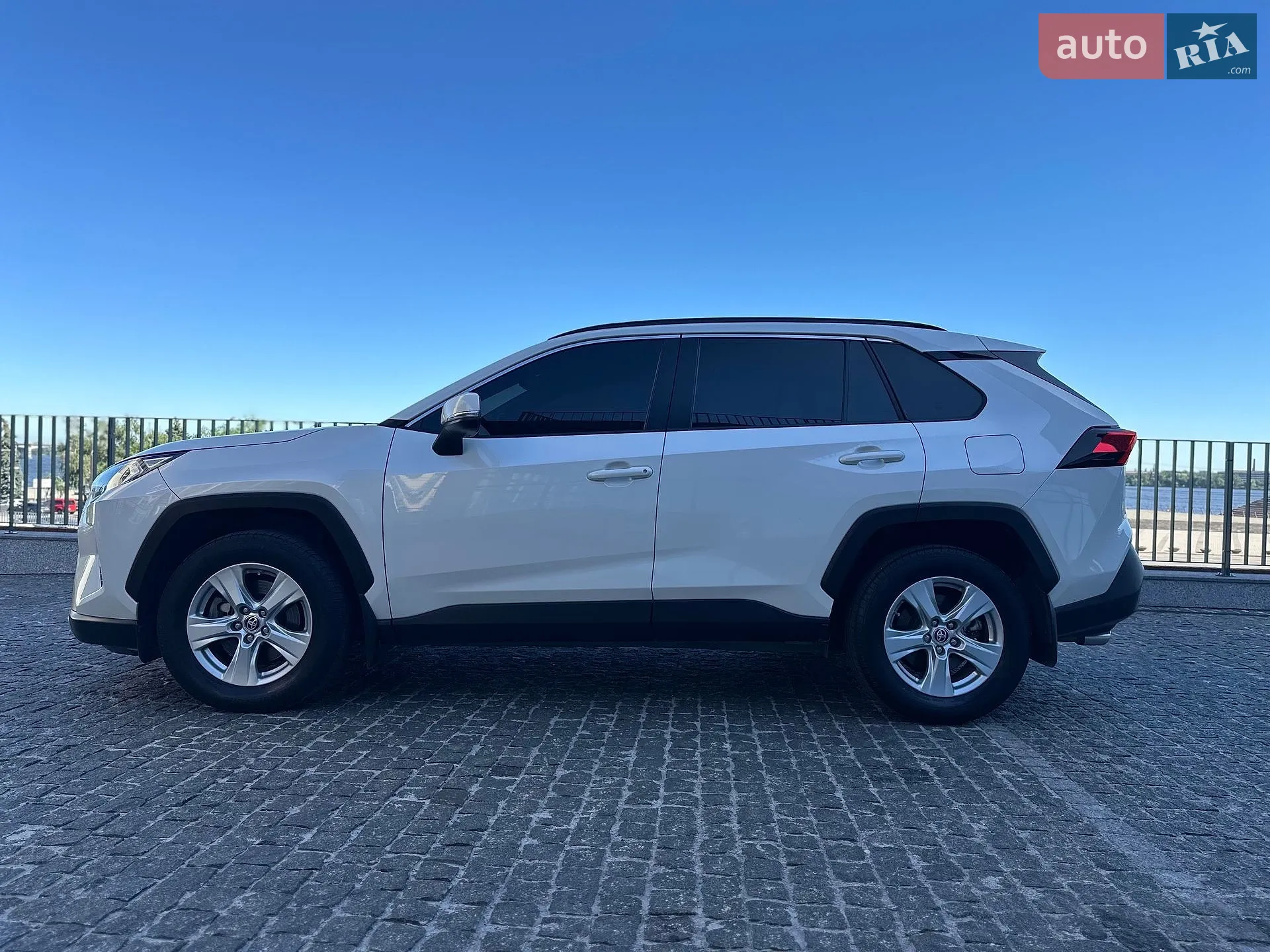 2019 Toyota RAV 4 - мініатюра 36
