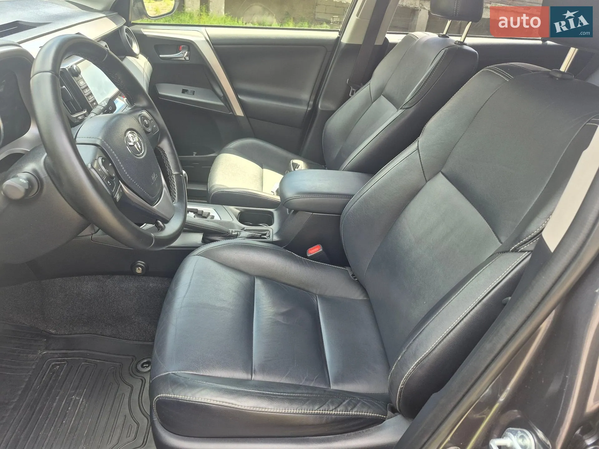 2016 Toyota RAV 4 - мініатюра 17