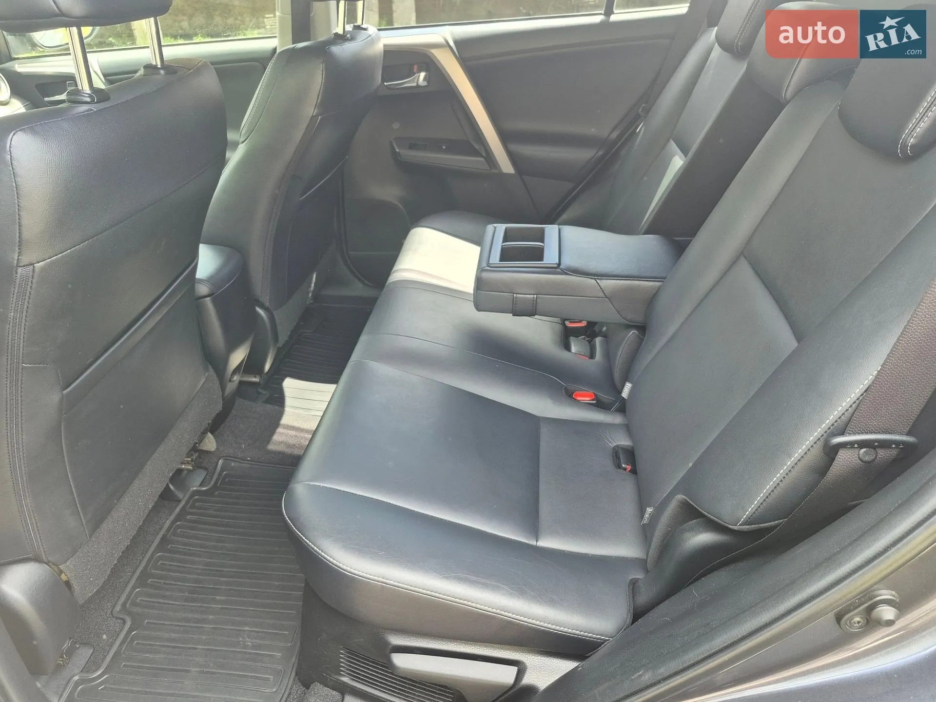 2016 Toyota RAV 4 - мініатюра 21