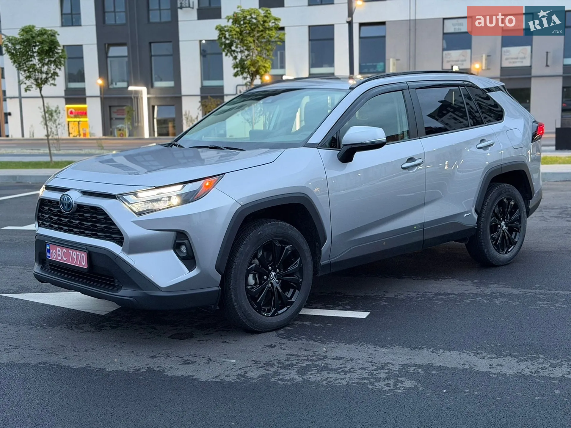 2023 Toyota RAV 4 - мініатюра 2