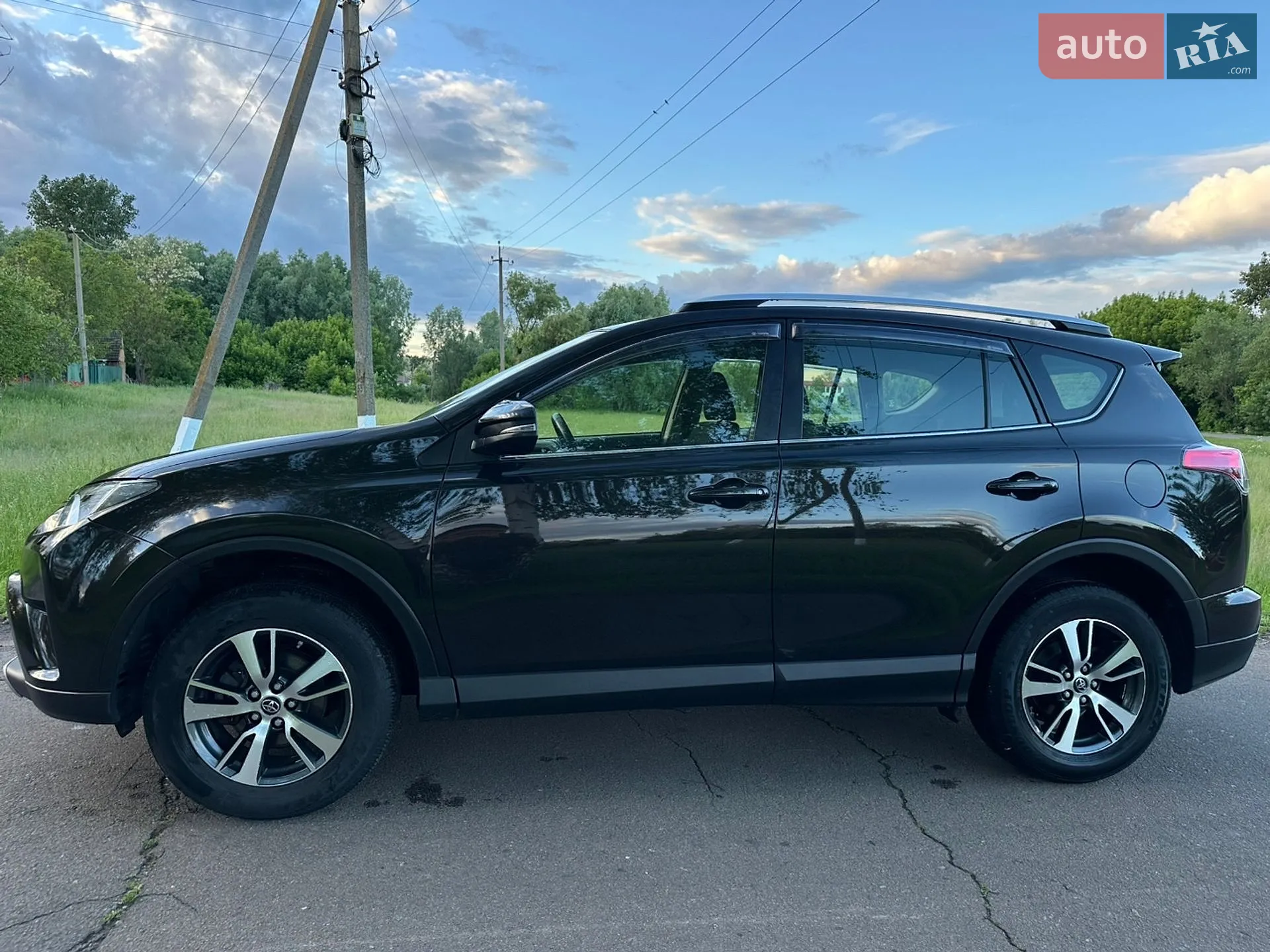 2018 Toyota RAV 4 - мініатюра 4