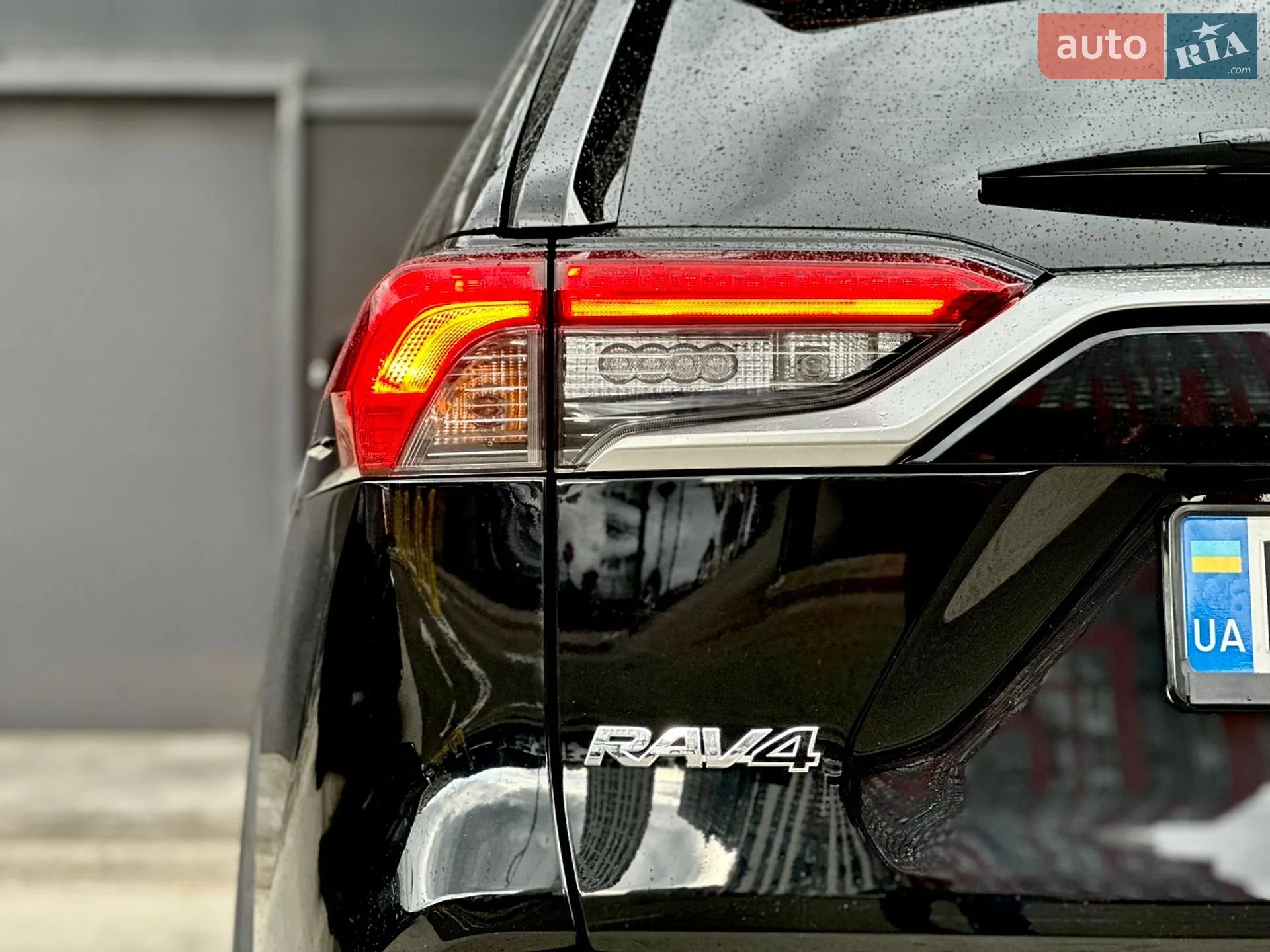 2020 Toyota RAV 4 - мініатюра 19