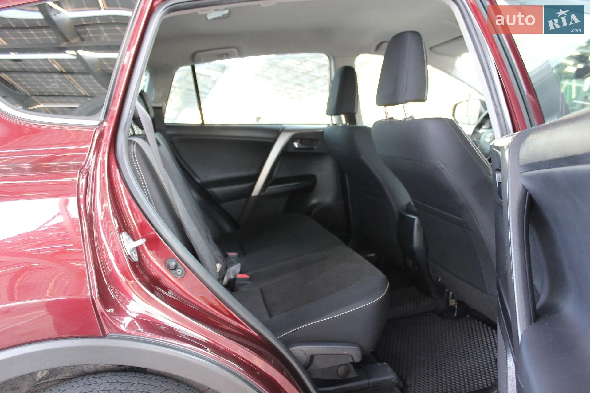 2016 Toyota RAV 4 - мініатюра 31
