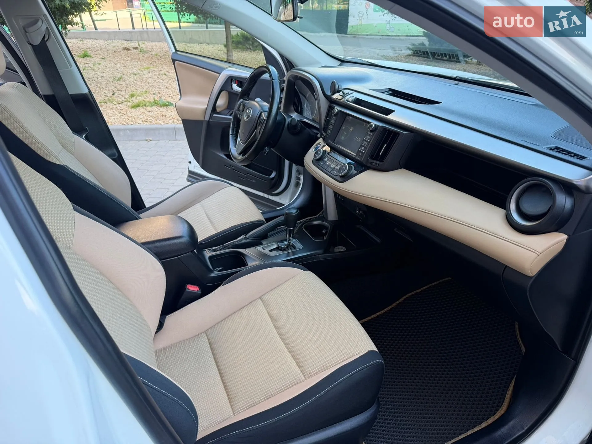 2016 Toyota RAV 4 - мініатюра 44