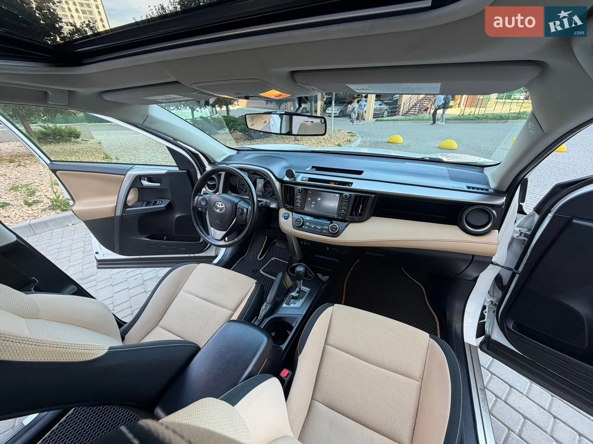 2016 Toyota RAV 4 - мініатюра 62