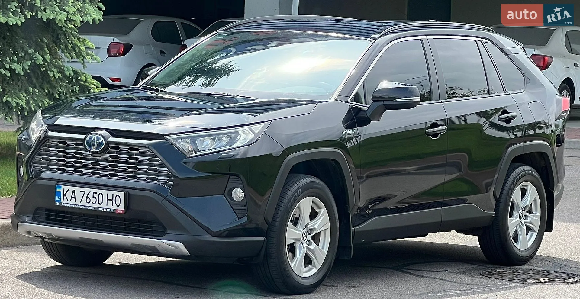 2021 Toyota RAV 4 - фото 1