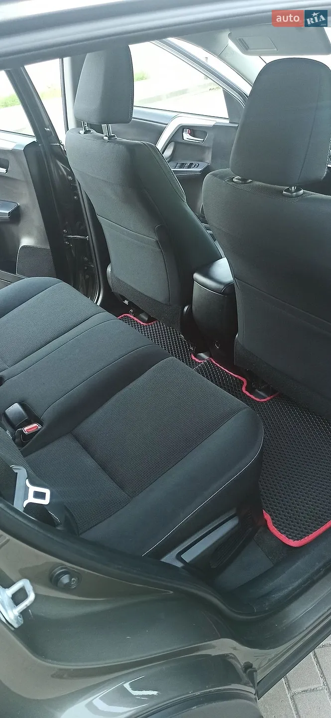 2017 Toyota RAV 4 - мініатюра 24