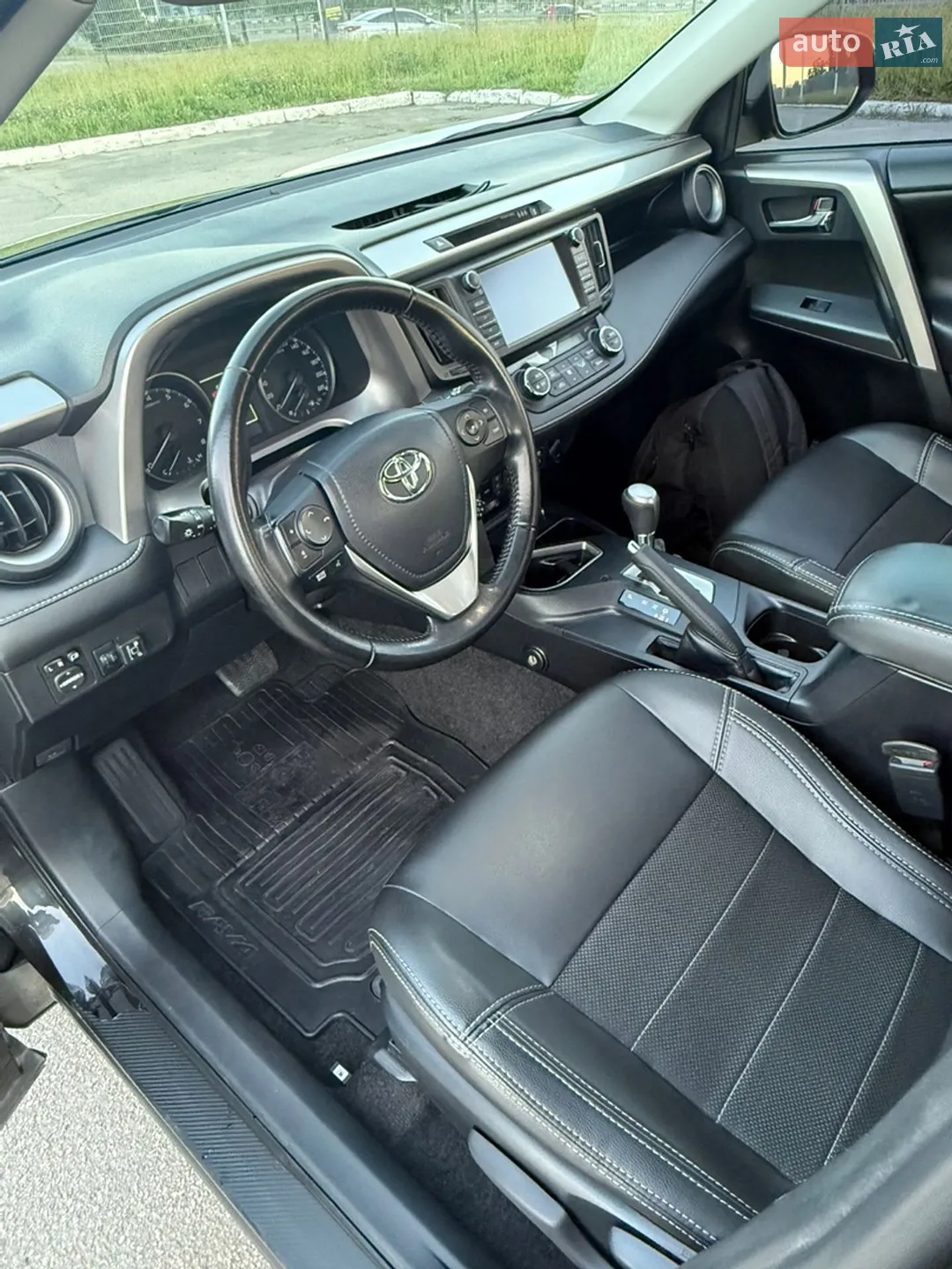 2017 Toyota RAV 4 - мініатюра 18