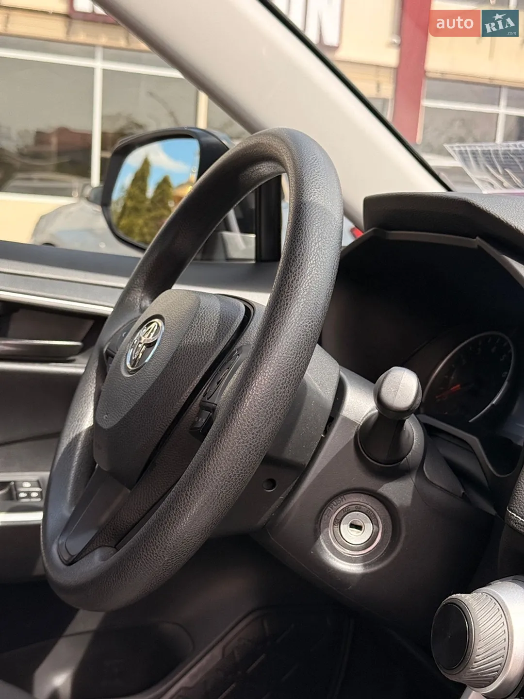 2019 Toyota RAV 4 - мініатюра 19