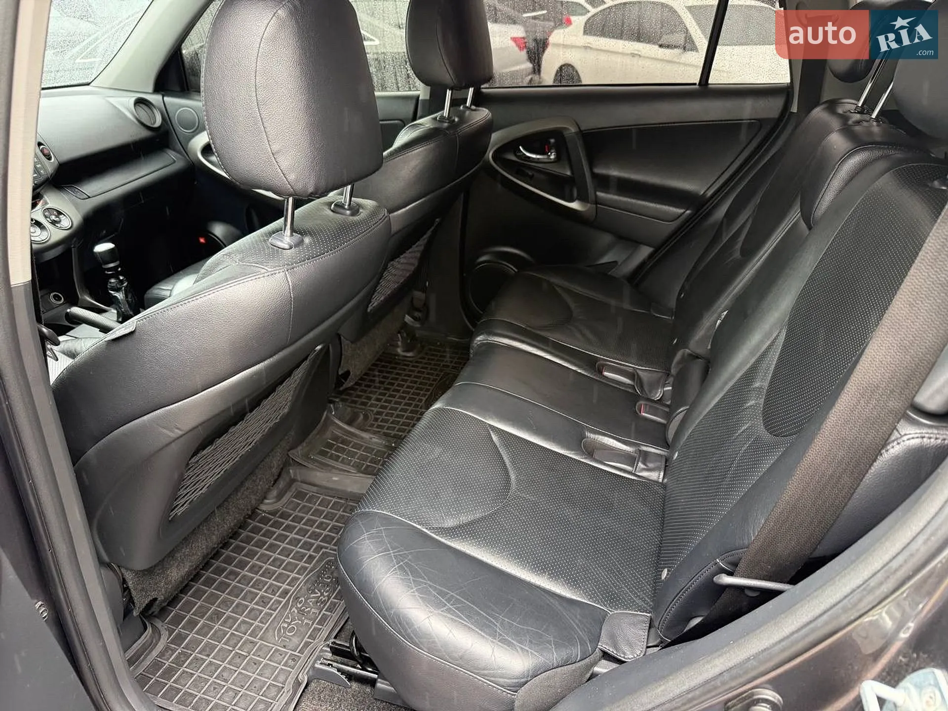 2011 Toyota RAV 4 - мініатюра 45