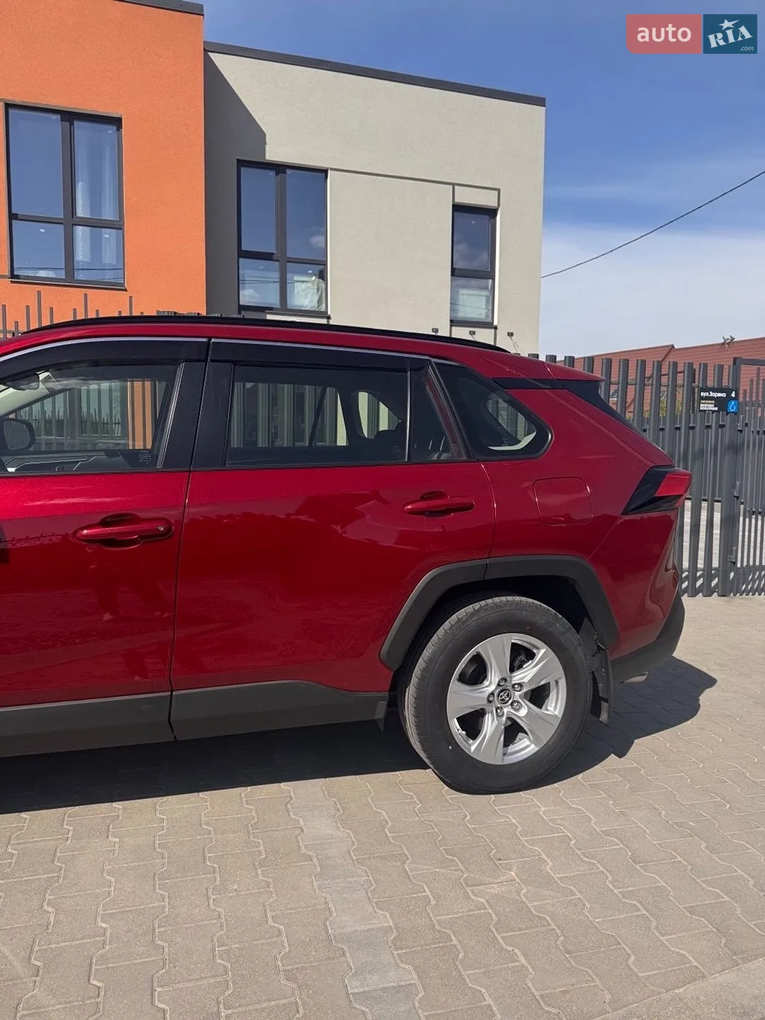 2021 Toyota RAV 4 - мініатюра 22