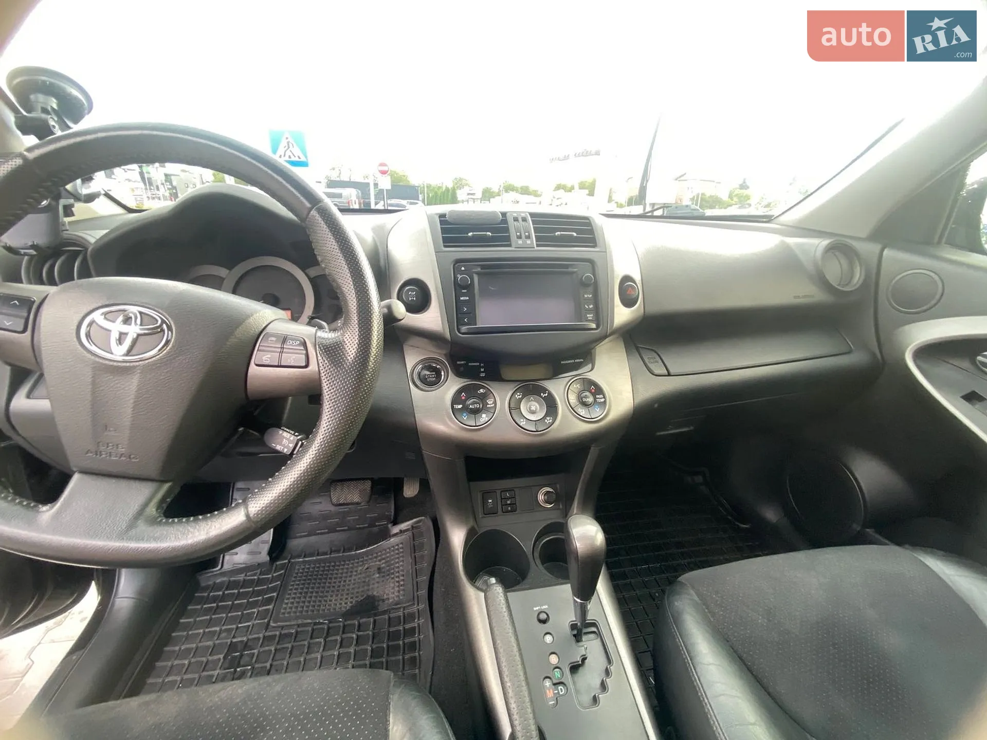 2012 Toyota RAV 4 - мініатюра 9