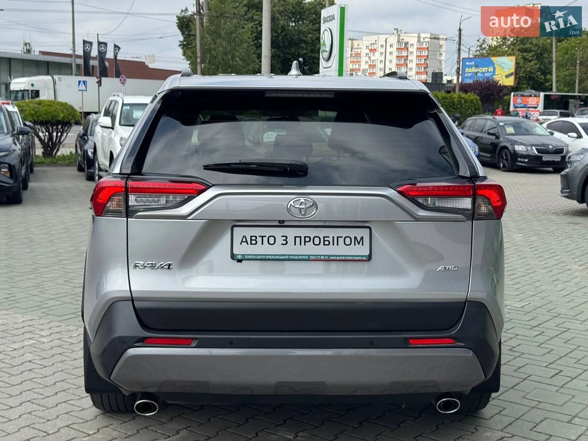 2019 Toyota RAV 4 - мініатюра 12