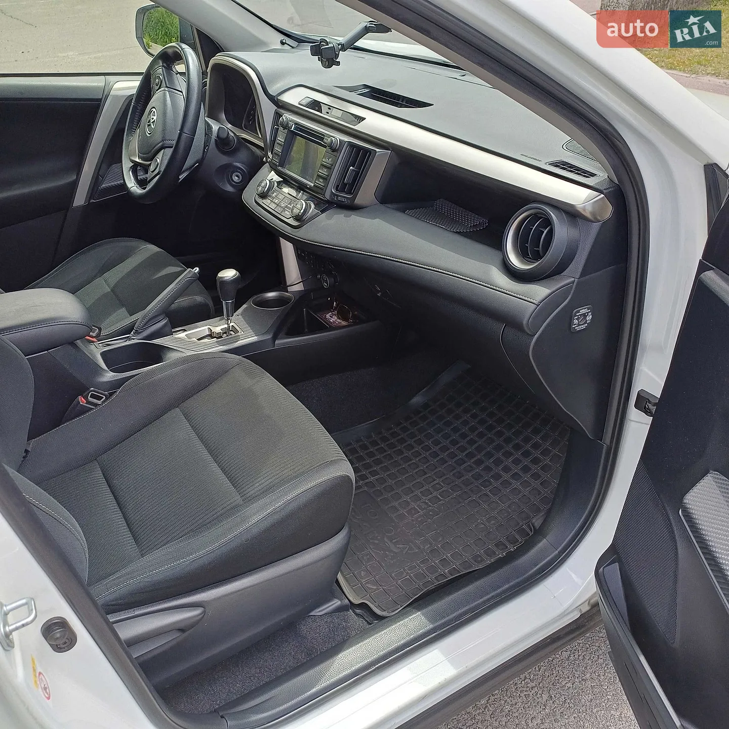 2013 Toyota RAV 4 - мініатюра 11