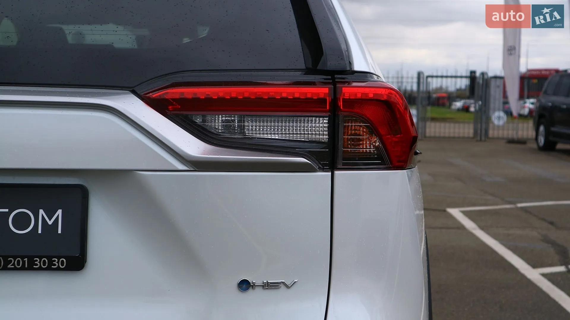 2023 Toyota RAV 4 - мініатюра 24