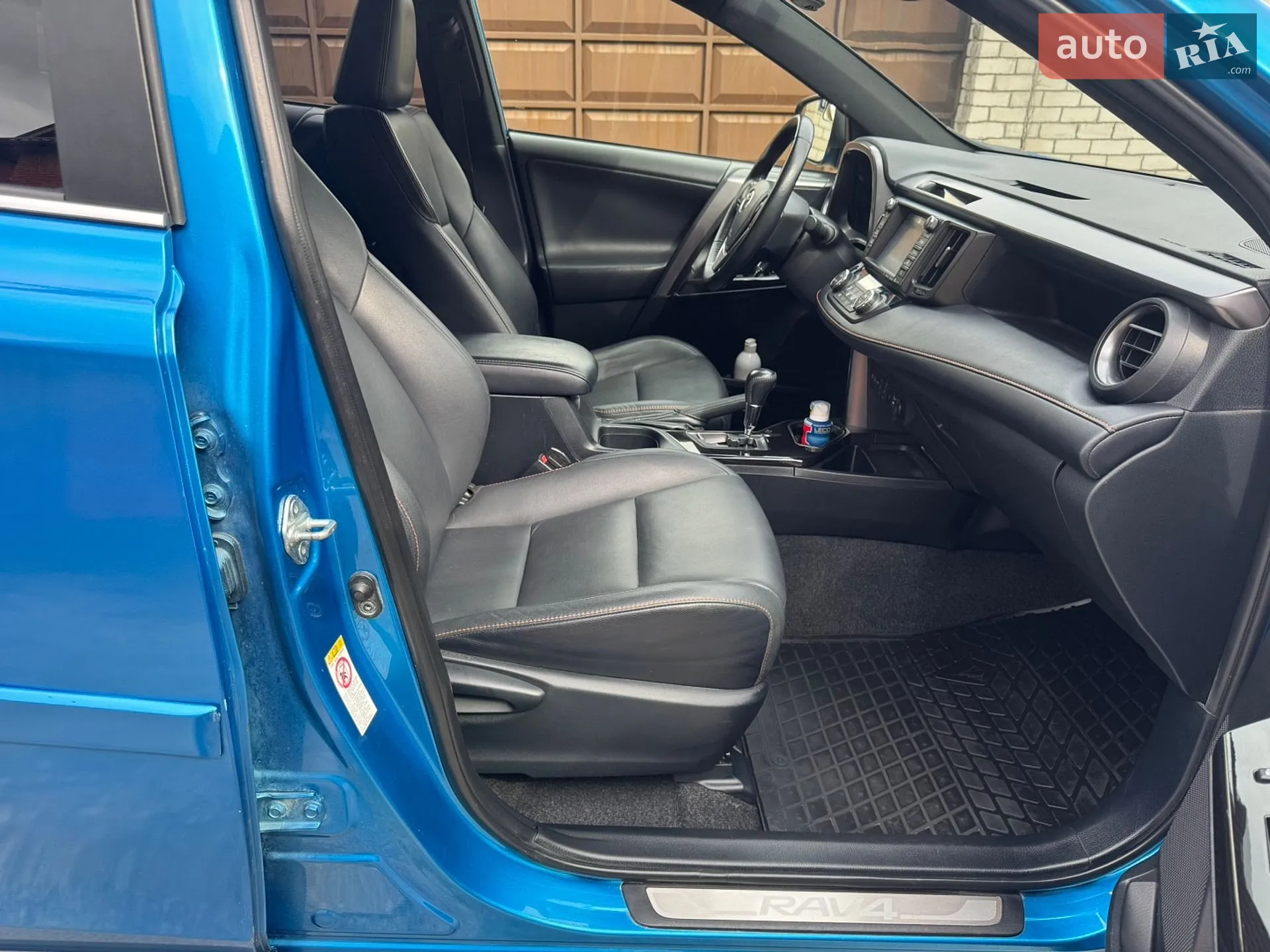 2017 Toyota RAV 4 - мініатюра 30