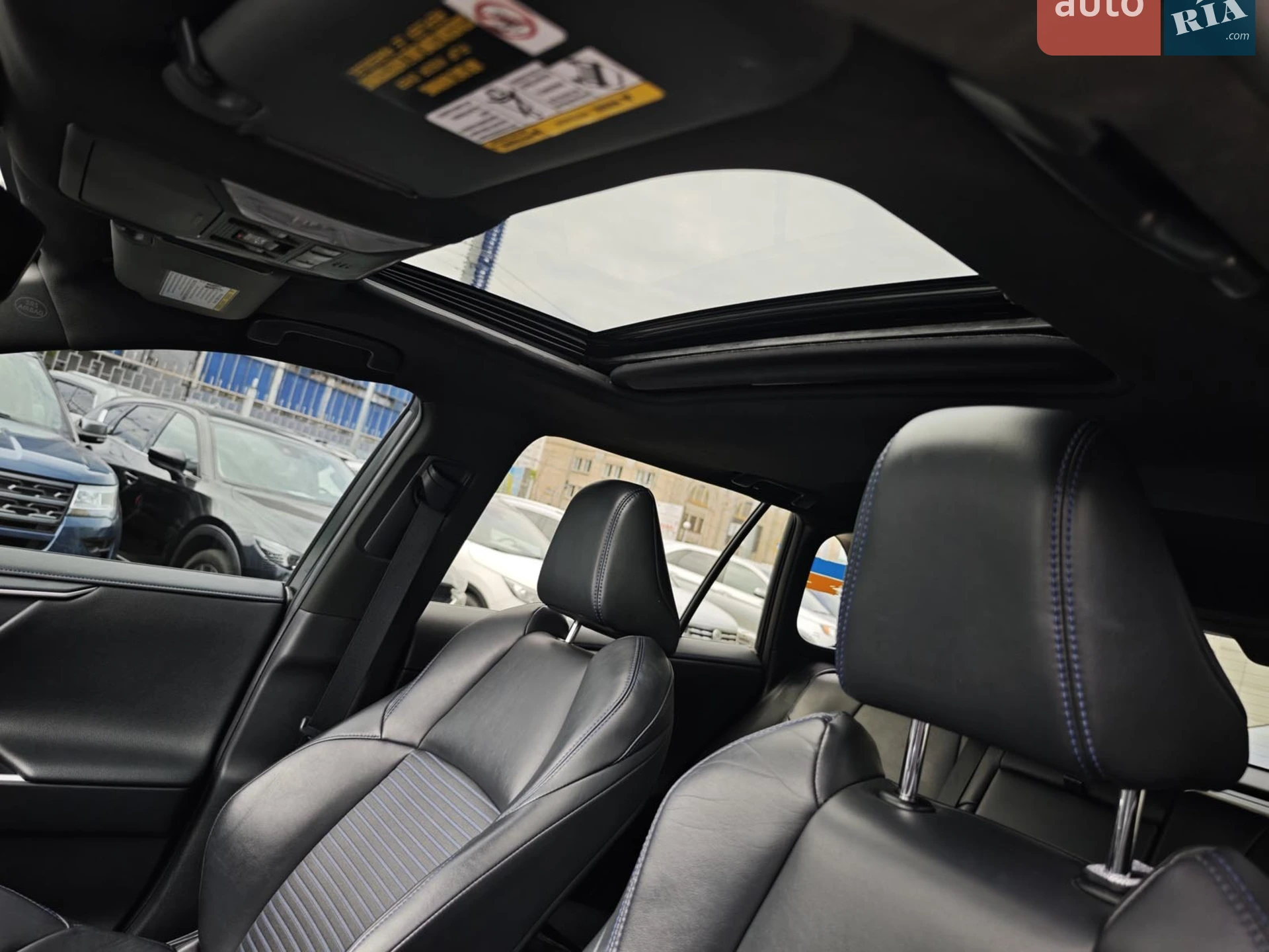 2019 Toyota RAV 4 - мініатюра 24