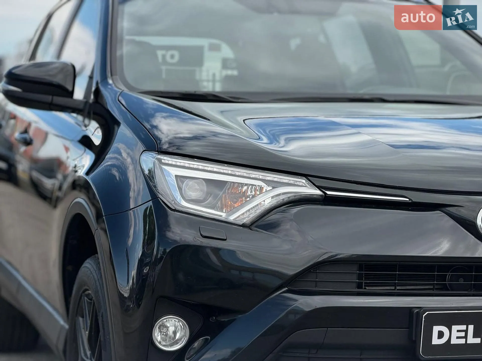 2018 Toyota RAV 4 - мініатюра 21